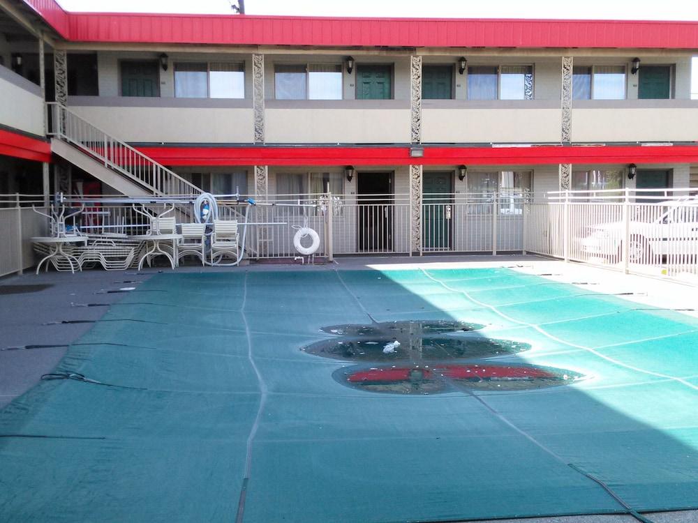 Yakima Valley Inn Εξωτερικό φωτογραφία
